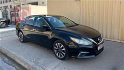 نيسان ألتيما